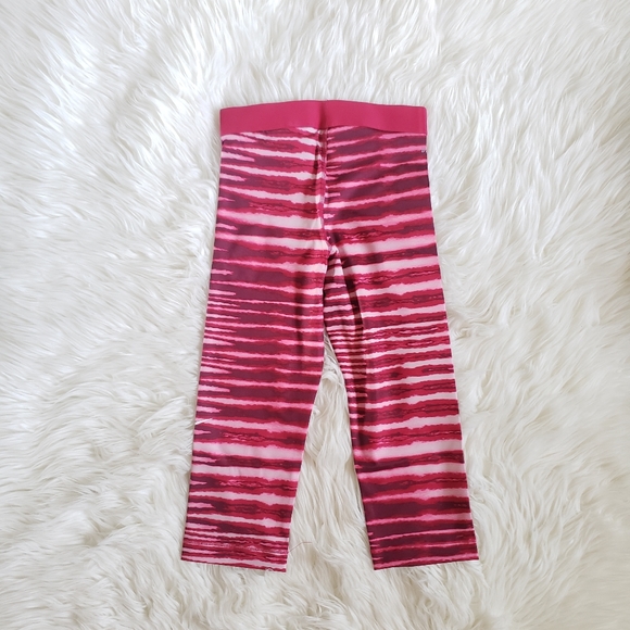 NWT Nike Dri-Fit Workout Capri Pants - Picture 3 of 7